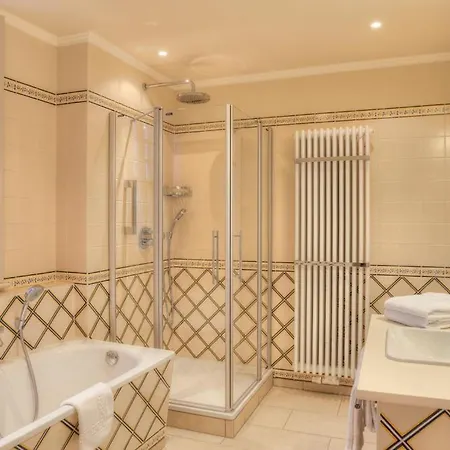 Urlaubsresidenz Marstall Und Kanzlei Im Schlossensemble 4*