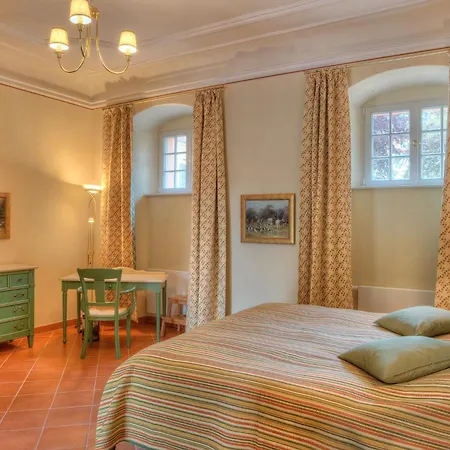 Urlaubsresidenz Marstall Und Kanzlei Im Schlossensemble 호텔 뤼베나우