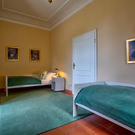Urlaubsresidenz Marstall Und Kanzlei Im Schlossensemble Hotel 4*