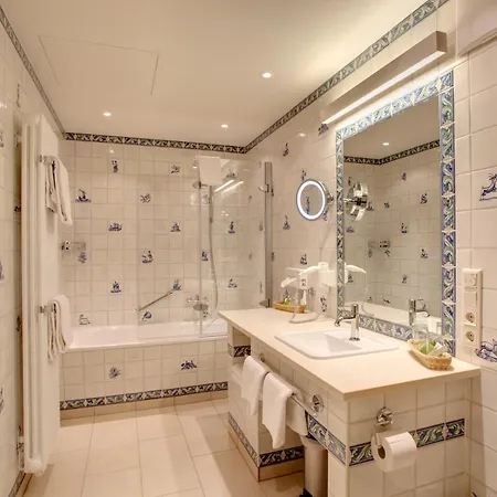 Hotel Urlaubsresidenz Marstall Und Kanzlei Im Schlossensemble Lübbenau