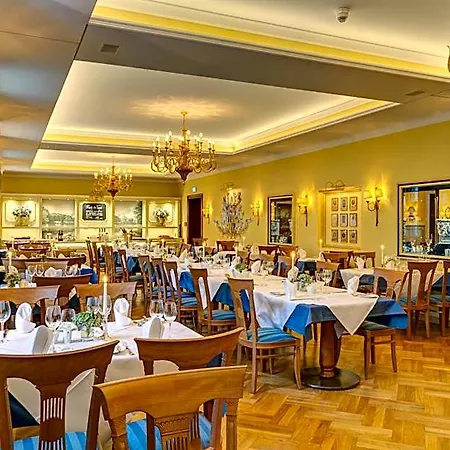 Urlaubsresidenz Marstall Und Kanzlei Im Schlossensemble Hotel