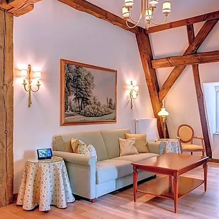 Hotel Urlaubsresidenz Marstall Und Kanzlei Im Schlossensemble Lübbenau