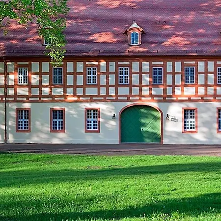 Hotel Urlaubsresidenz Marstall Und Kanzlei Im Schlossensemble Luebbenau