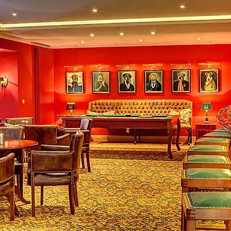 Urlaubsresidenz Marstall Und Kanzlei Im Schlossensemble 4*