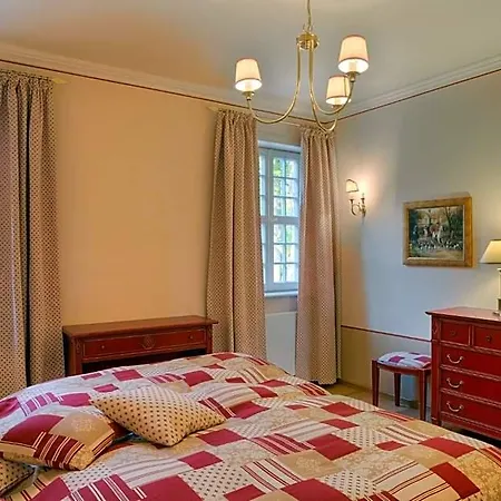 Urlaubsresidenz Marstall Und Kanzlei Im Schlossensemble Hotel Luebbenau