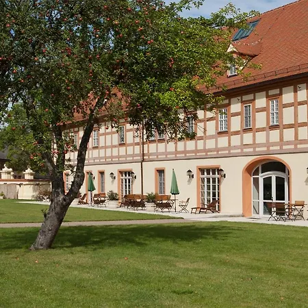 Hotel Urlaubsresidenz Marstall Und Kanzlei Im Schlossensemble