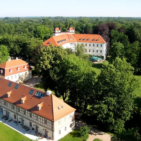 Urlaubsresidenz Marstall Und Kanzlei Im Schlossensemble