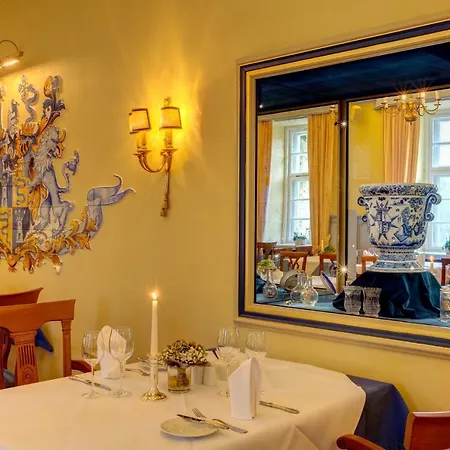 Urlaubsresidenz Marstall Und Kanzlei Im Schlossensemble 뤼베나우