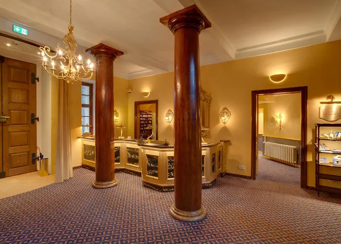 Urlaubsresidenz Marstall Und Kanzlei Im Schlossensemble Hotel 4*