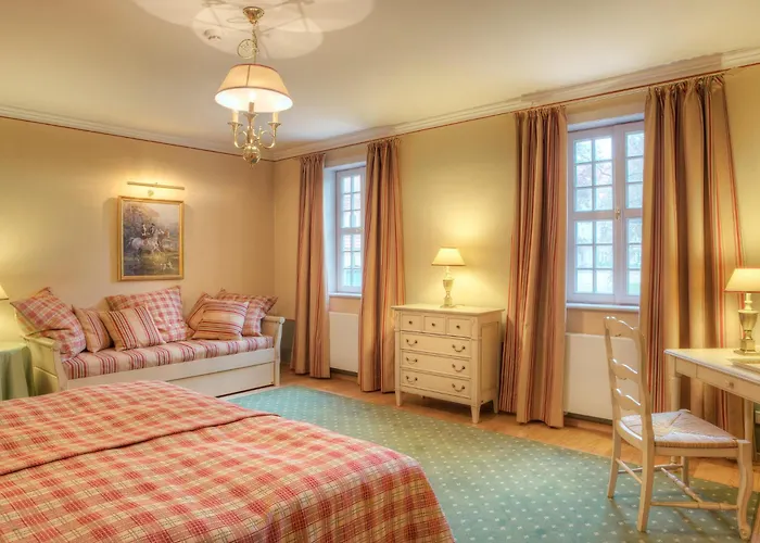 Urlaubsresidenz Marstall Und Kanzlei Im Schlossensemble Hotel Lübbenau