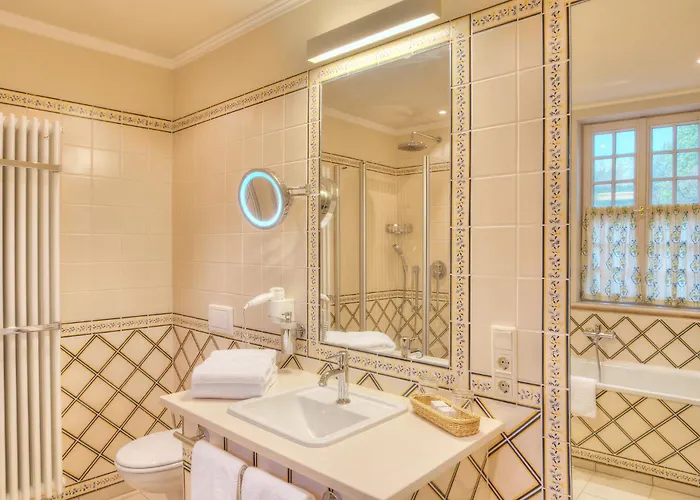 Hotel Urlaubsresidenz Marstall Und Kanzlei Im Schlossensemble