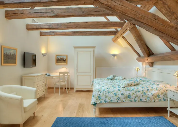 Urlaubsresidenz Marstall Und Kanzlei Im Schlossensemble 4*