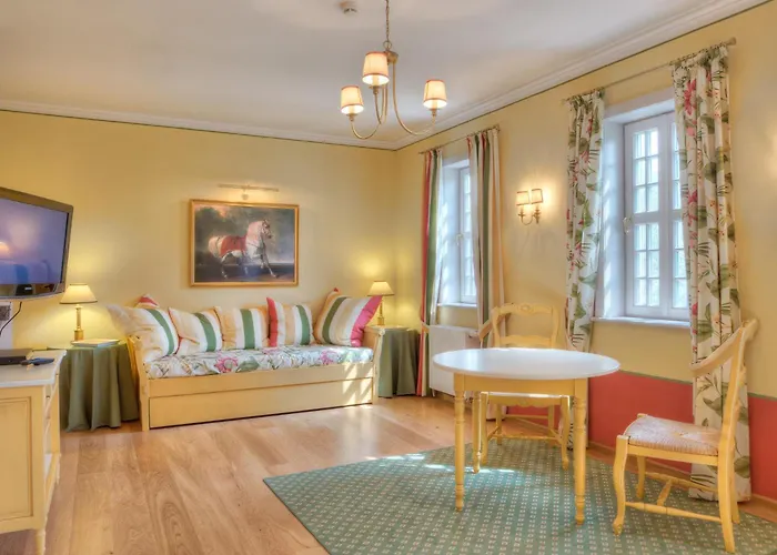 Urlaubsresidenz Marstall Und Kanzlei Im Schlossensemble 4* Lübbenau