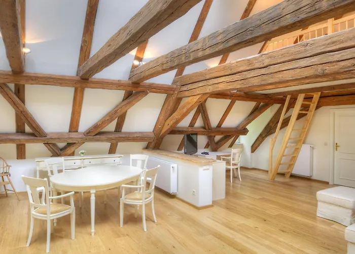 Urlaubsresidenz Marstall Und Kanzlei Im Schlossensemble Hotel 4*