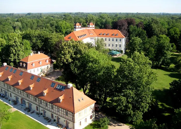 Urlaubsresidenz Marstall Und Kanzlei Im Schlossensemble